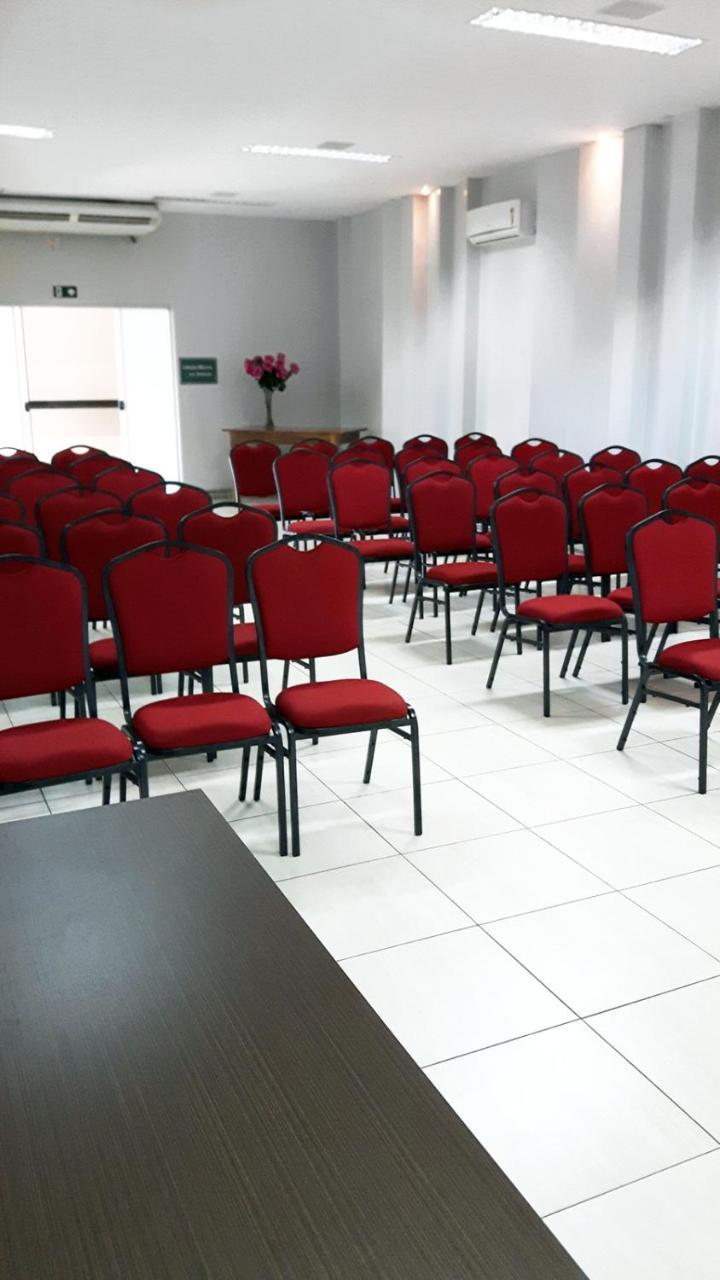 Hotel Executivo Аргуаіна Екстер'єр фото